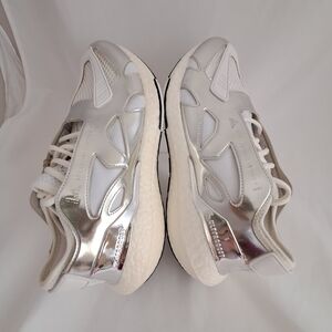 Adidas Stella McCartney NWT aSMC Ultraboost 22 Womens 9.5 Sneakers Silver/White